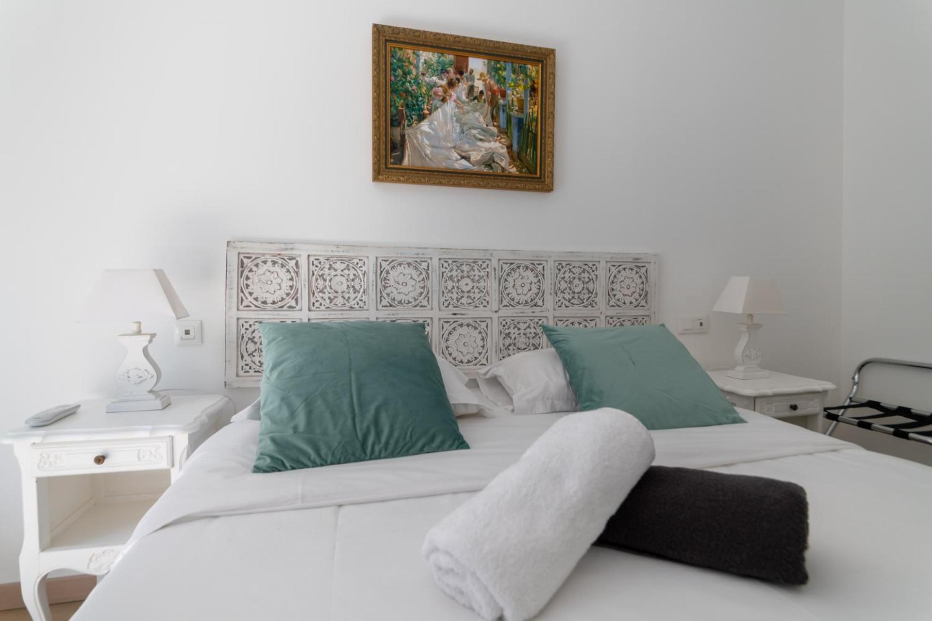 Bien D'Exception En Face Du Palais Des Papes Apartment Avignon Exterior photo
